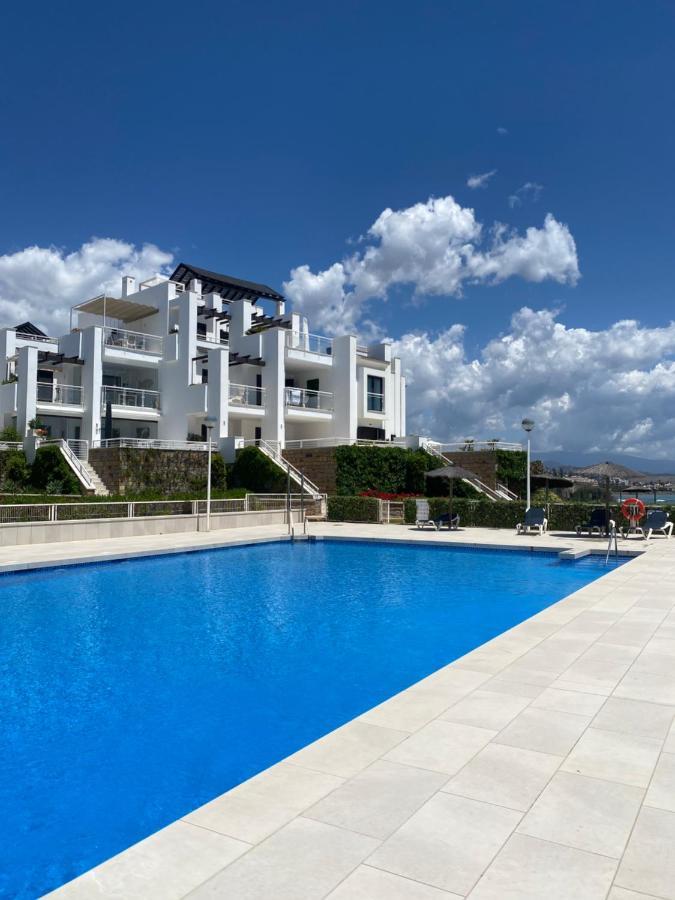 Sunshine Beach Front Complex, Wifi, Modern Casares Exterior photo